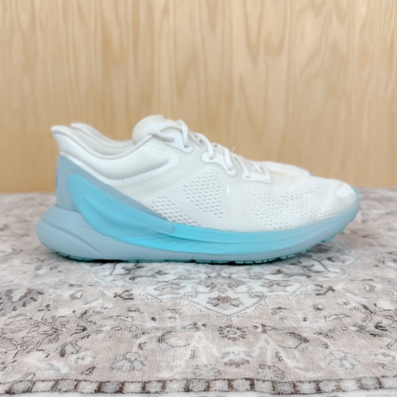 Lululemon BlissFeel Running Shoes White Cyan Blue Cirrus Blue - Picture 5 of 11